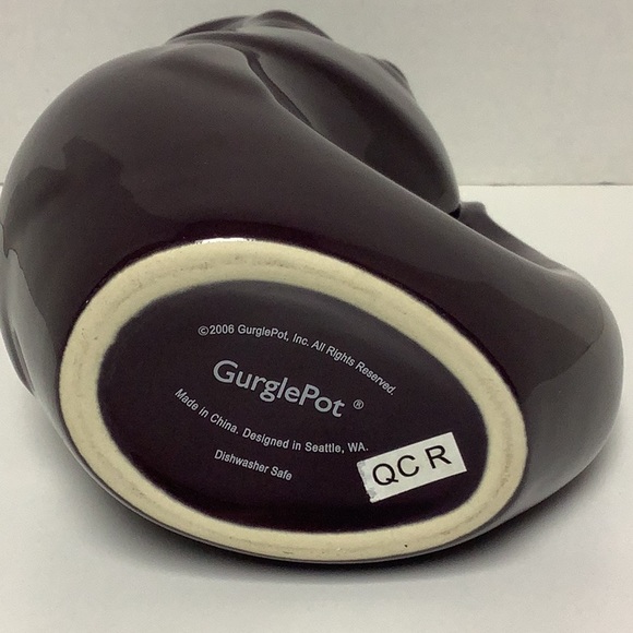 Merlo color 9.5 inch GurglePot fish pitcher - Picture 6 of 6